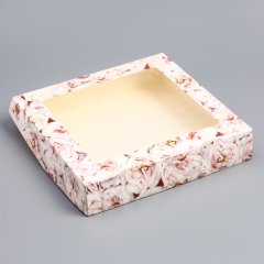 Коробка для сладостей с окном "Цветы" 20х20х4 см 7343493